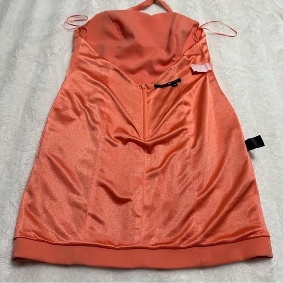 Jay Godfrey Papaya Orange Benioff Open Back Halter Mini
Dress Size 10 - Picture 11 of 15